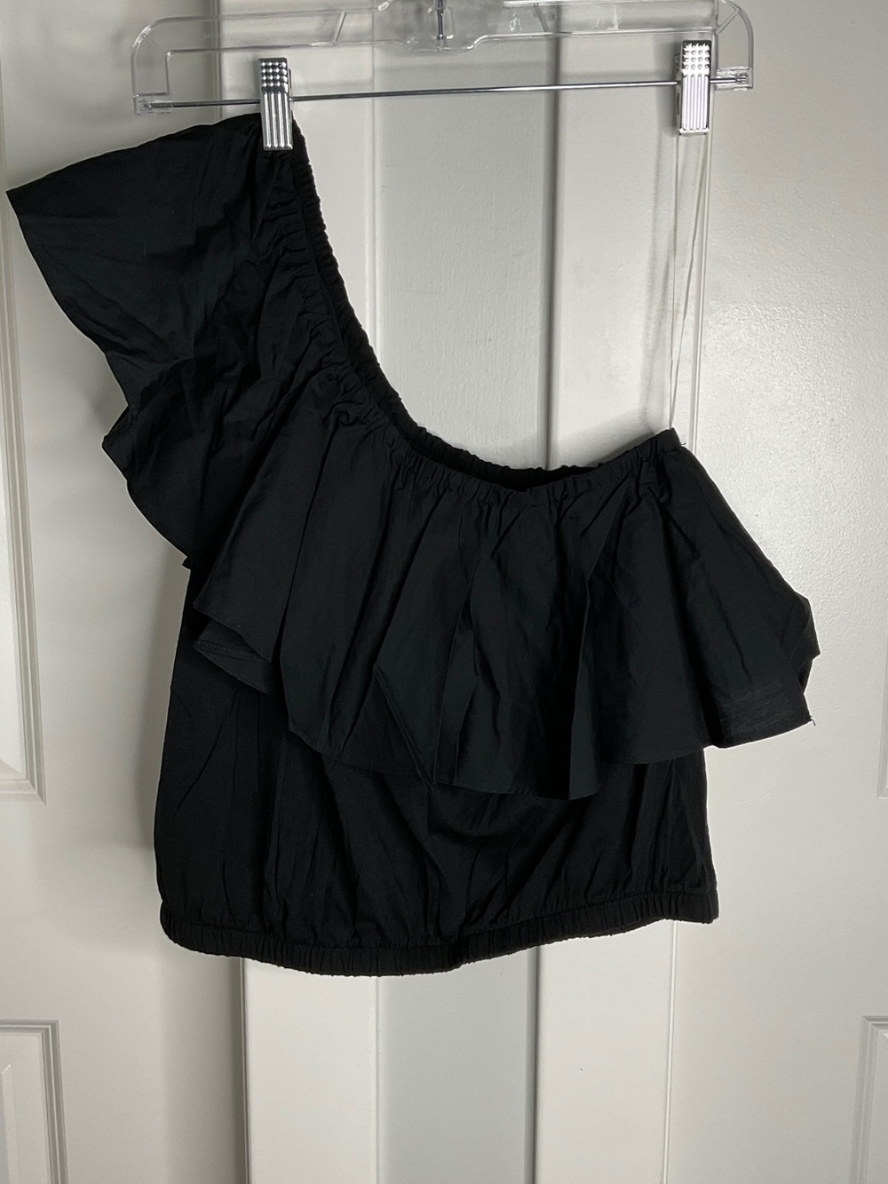 A new day Black One-Shoulder Ruffle Crop Top